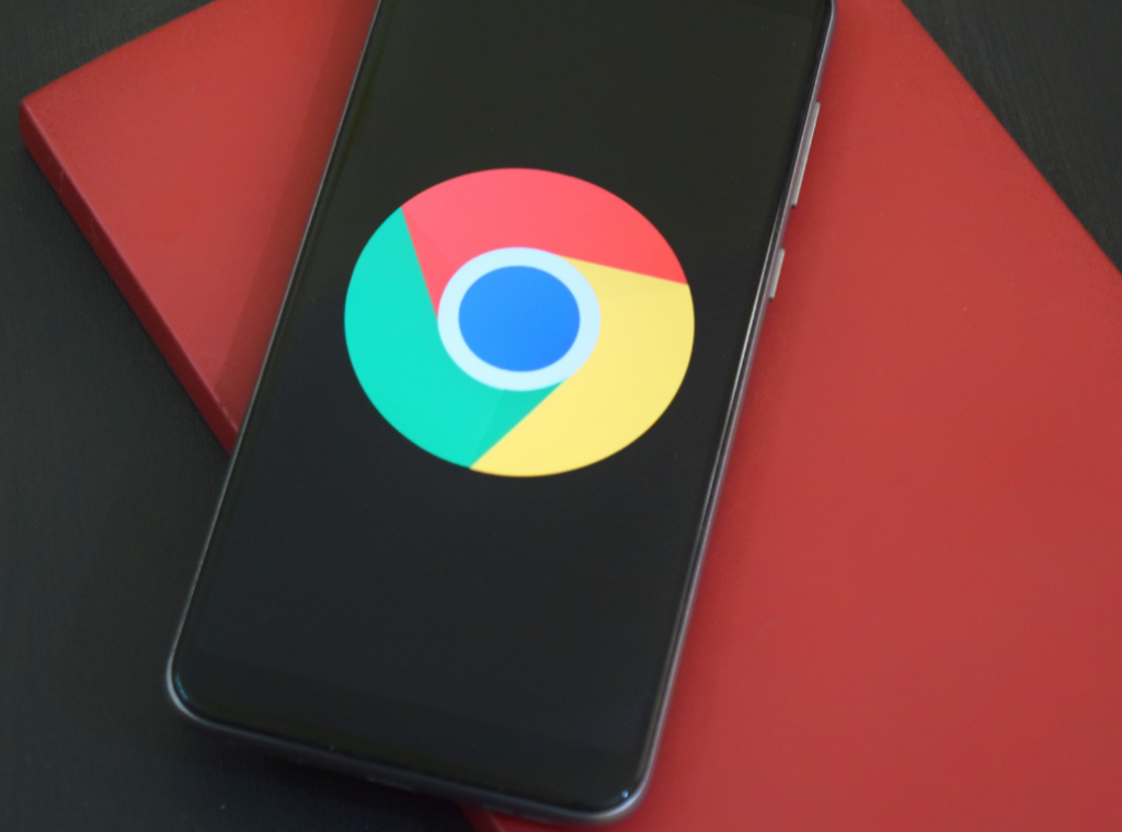 Mobile phone with Chrome logo on screen