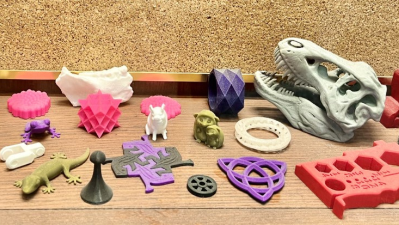 Objects created using a 3D printer.